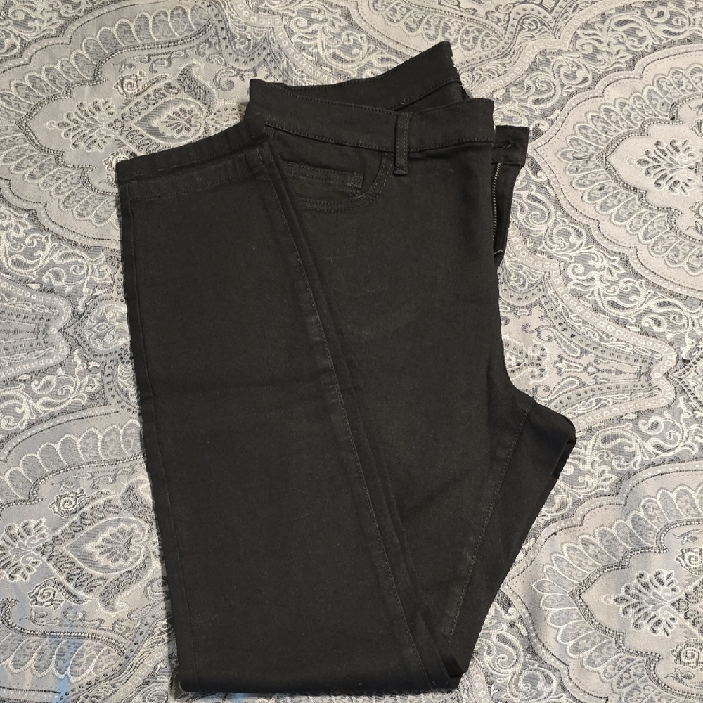 Black Jeans